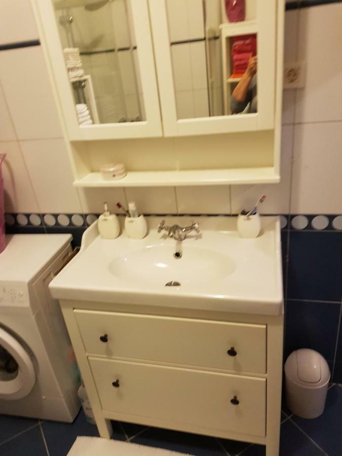 Cozy Apartment In Rovinj Ngoại thất bức ảnh